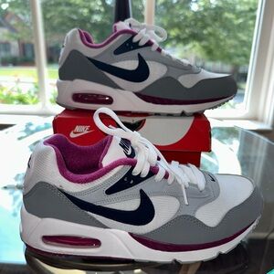 Barely Worn W8.5 Nike Shoes Womens Air Max Correlate White Obsidian Grey Fuschia